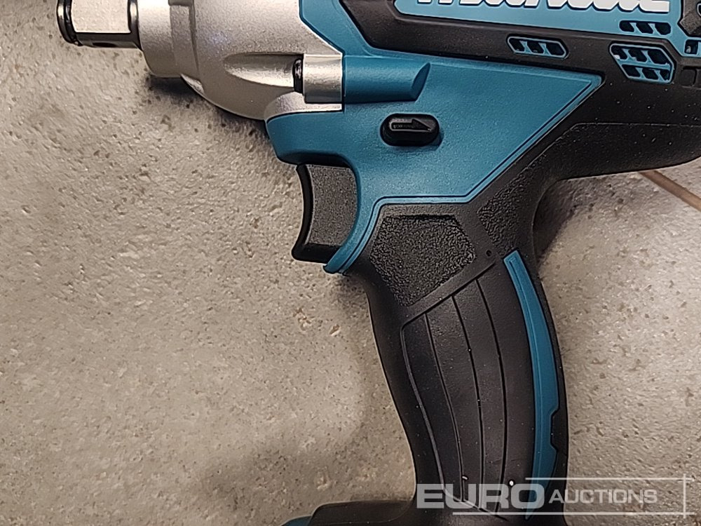 Unused Makita 18V 1/2" Li-Ion LXT Impact Wrench (Body Only) - Equipamento de construção: foto 2 Unused Makita 18V 1/2" Li-Ion LXT Impact Wrench (Body Only) - Equipamento de construção: foto 2