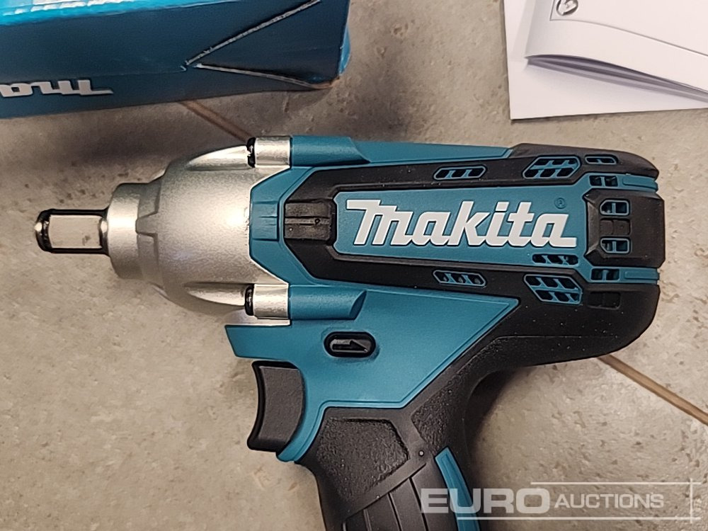 Unused Makita 18V 1/2" Li-Ion LXT Impact Wrench (Body Only) - Equipamento de construção: foto 1 Unused Makita 18V 1/2" Li-Ion LXT Impact Wrench (Body Only) - Equipamento de construção: foto 1
