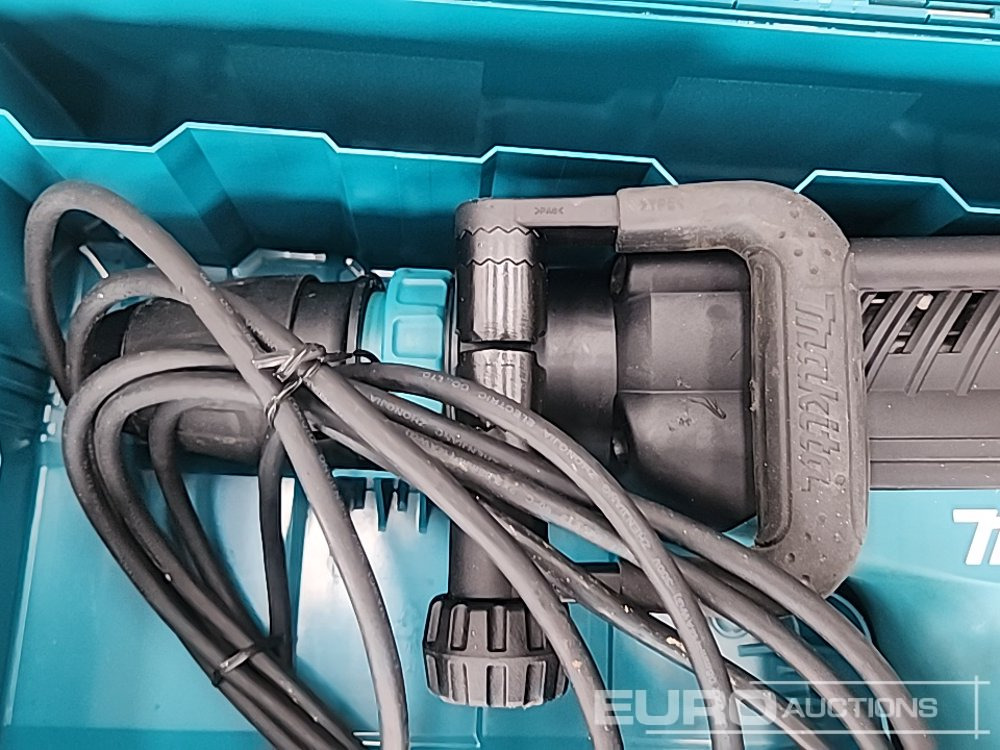 Equipamento de construção Unused Makita HM1203C Demolition Hammer 110V: foto 10