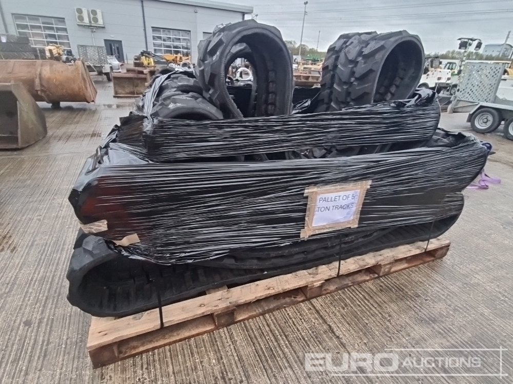 Unused Pallet of Rubber Tracks to suit Mini-8 Ton Excavator - Rasto para Máquina de construção: foto 2 Unused Pallet of Rubber Tracks to suit Mini-8 Ton Excavator - Rasto para Máquina de construção: foto 2