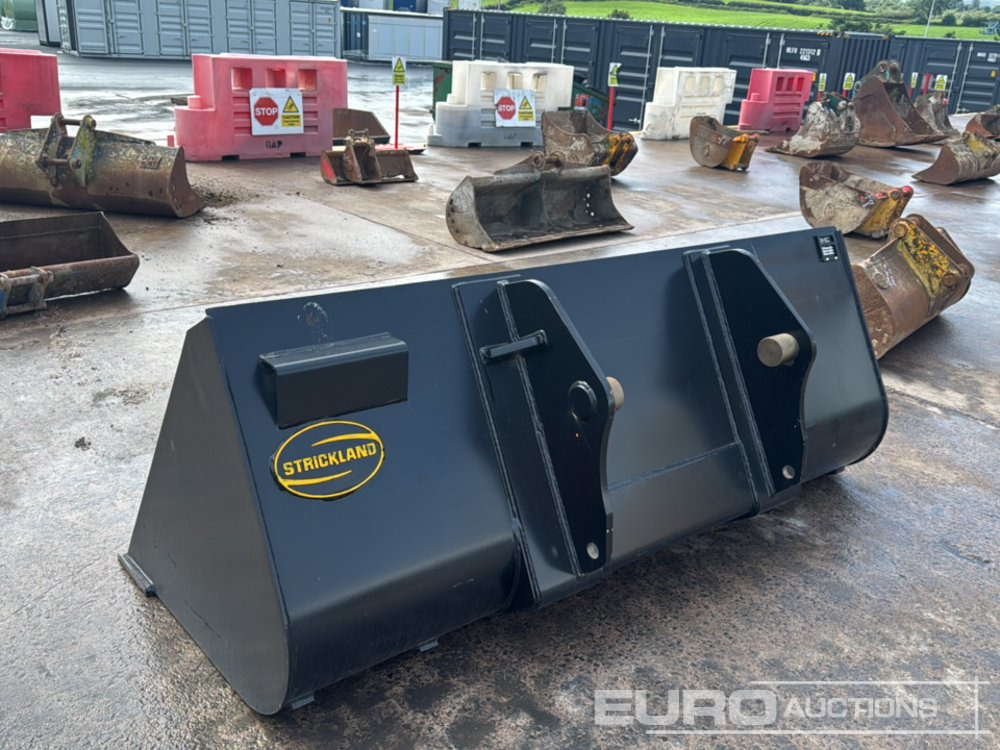 Unused Strickland 90" Loading Bucket to suit Manitou Telehandler - Balde: foto 2 Unused Strickland 90" Loading Bucket to suit Manitou Telehandler - Balde: foto 2