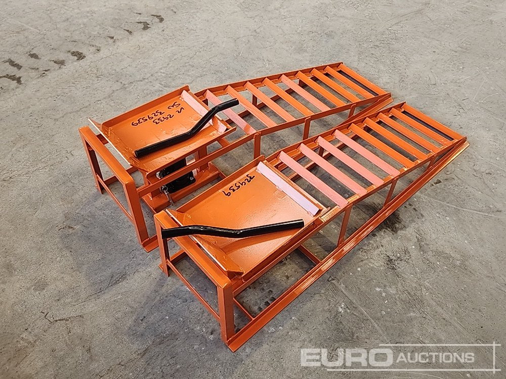 Unused TMUS 5 Ton Hydraulic Car Ramps - Equipamento para oficina: foto 5 Unused TMUS 5 Ton Hydraulic Car Ramps - Equipamento para oficina: foto 5