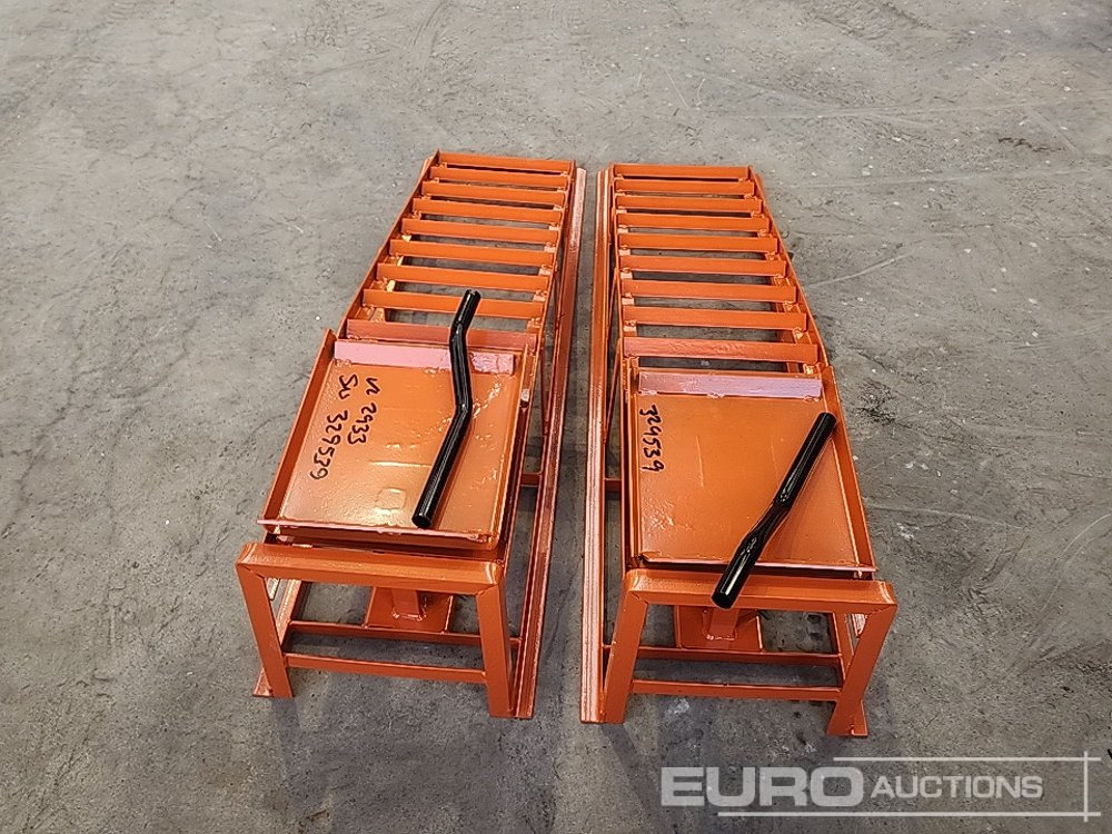 Unused TMUS 5 Ton Hydraulic Car Ramps - Equipamento para oficina: foto 4 Unused TMUS 5 Ton Hydraulic Car Ramps - Equipamento para oficina: foto 4