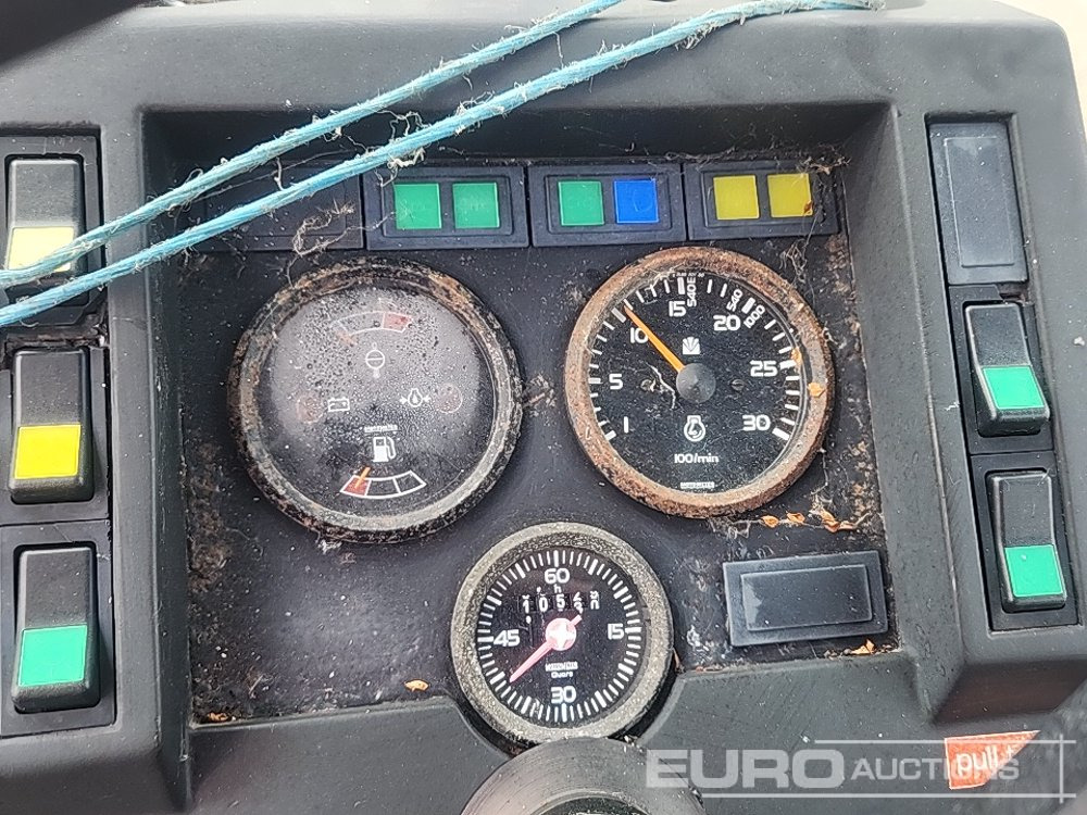 Trator Valmet 665-4: foto 24