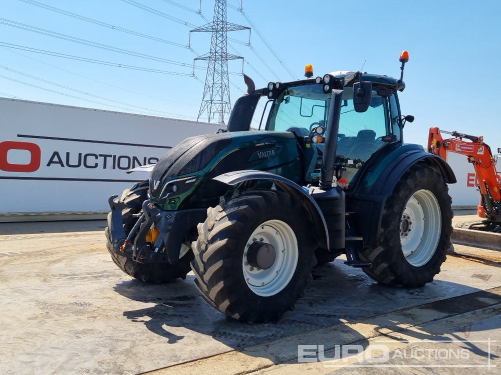 Valtra T254 - Trator: foto 1 Valtra T254 - Trator: foto 1