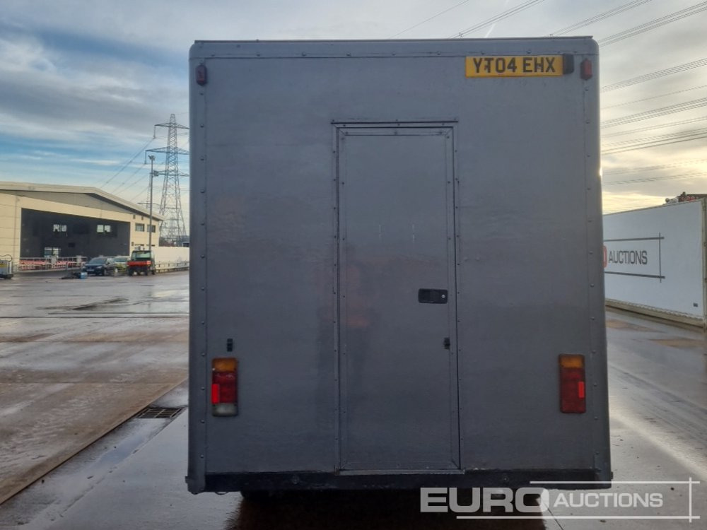 Vauxhall 3500 - Carrinha de contentor: foto 4 Vauxhall 3500 - Carrinha de contentor: foto 4