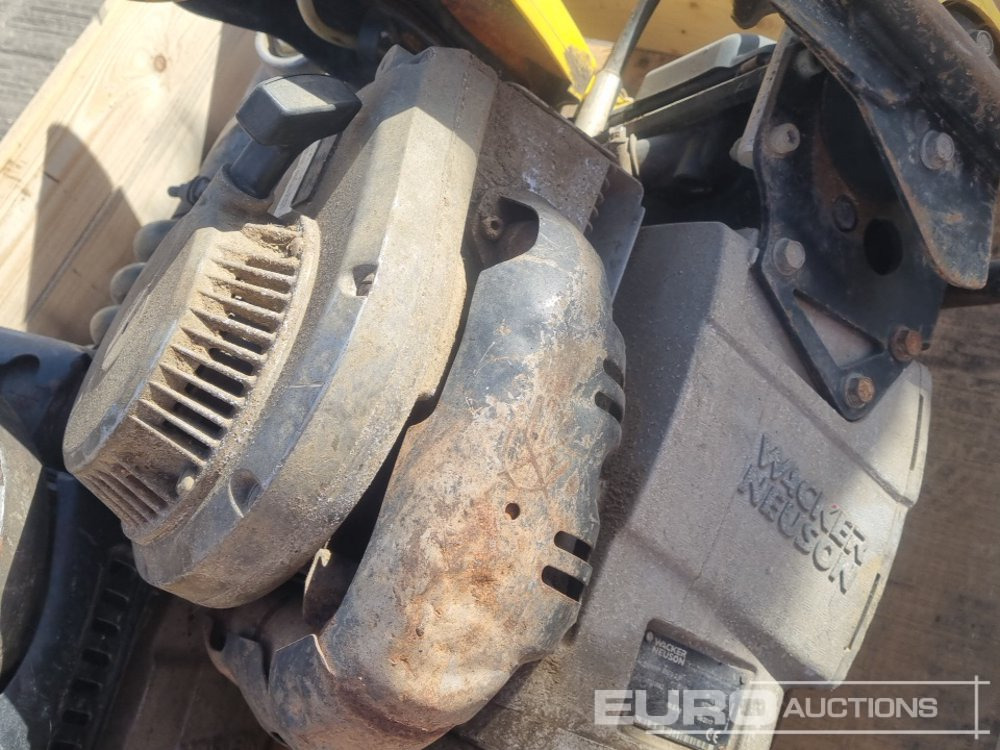 Máquina de asfalto Wacker Neuson BS50-2: foto 11