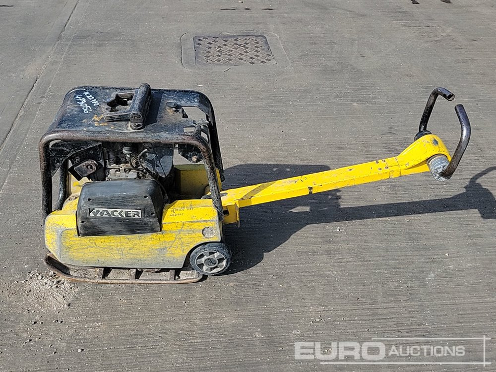 Wacker Neuson Diesel Compaction Plate - Máquina de asfalto: foto 2 Wacker Neuson Diesel Compaction Plate - Máquina de asfalto: foto 2