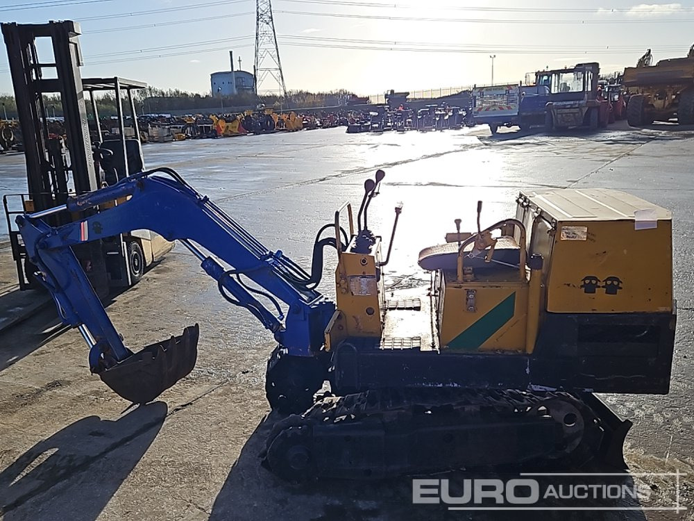 Yanmar YB10 - Mini escavadeira: foto 2 Yanmar YB10 - Mini escavadeira: foto 2