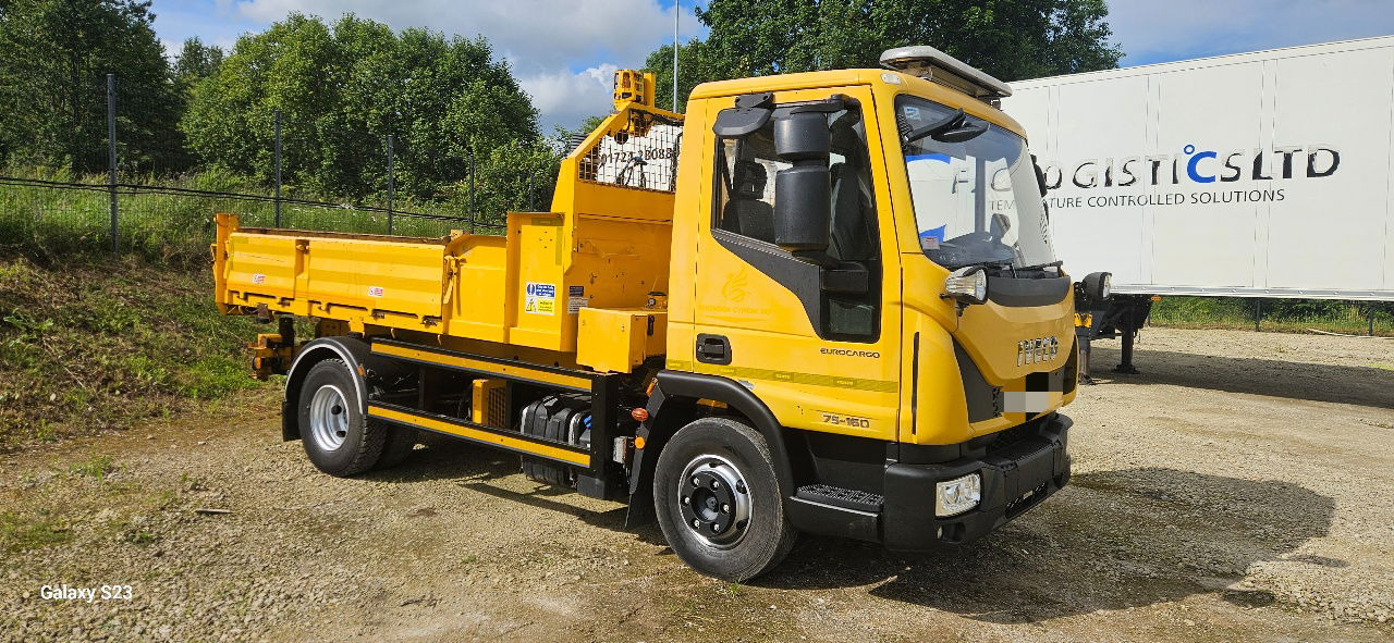 Iveco EuroCargo 75 - Camião basculante: foto 5 Iveco EuroCargo 75 - Camião basculante: foto 5