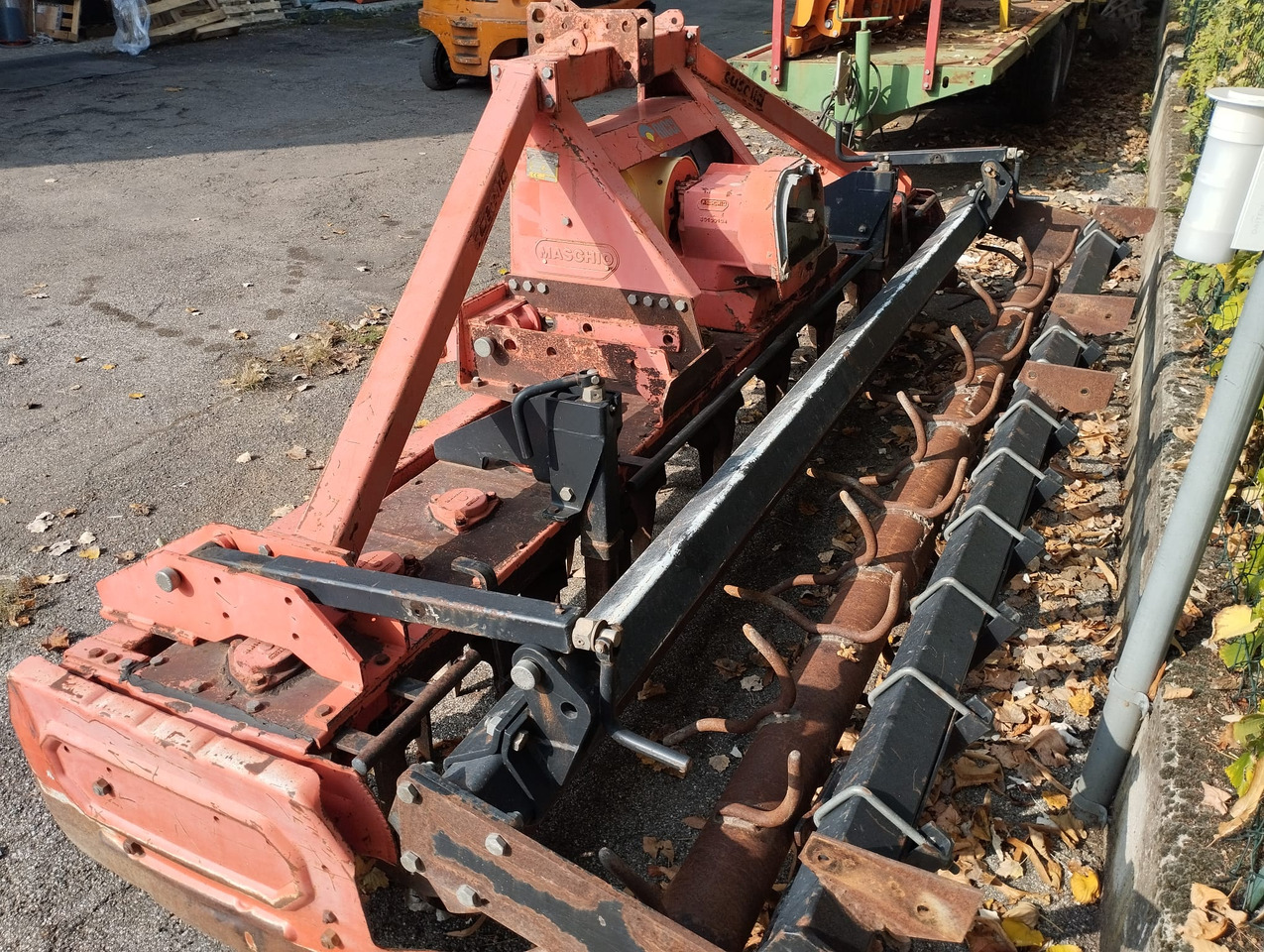 Maschio erpice rotante usato Dominator 3,5m - Fresa agrícola: foto 2 Maschio erpice rotante usato Dominator 3,5m - Fresa agrícola: foto 2