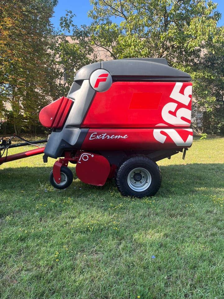 Rotopressa usata Feraboli EXTREME 265 HT - Enfardadeira de fardos redondos: foto 1 Rotopressa usata Feraboli EXTREME 265 HT - Enfardadeira de fardos redondos: foto 1