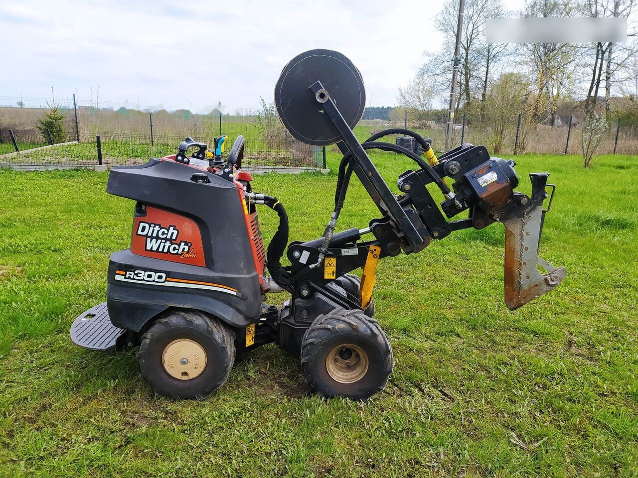 Ditch-Witch Zahn R300 - Colocadora de tubagem: foto 5 Ditch-Witch Zahn R300 - Colocadora de tubagem: foto 5
