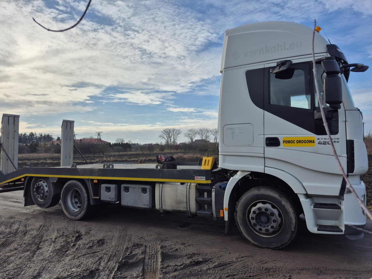 IVECO Stralis 420 - Camião transporte de veículos: foto 5 IVECO Stralis 420 - Camião transporte de veículos: foto 5