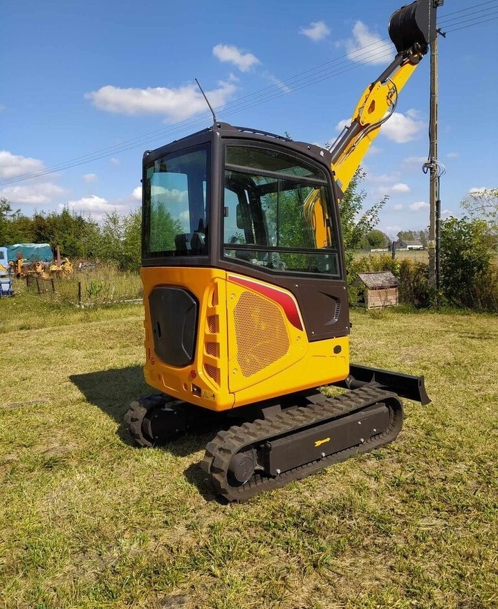 Mini escavadeira RME30: foto 15