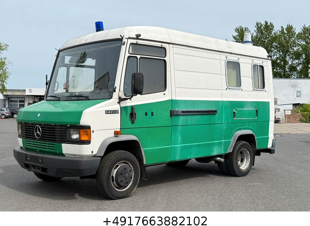 Mercedes-Benz Vario 609D/Manschaftswagen - Furgão: foto 1 Mercedes-Benz Vario 609D/Manschaftswagen - Furgão: foto 1