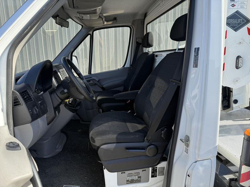 Caminhão com plataforma aérea Versalift VTX-240, Auto hoogwerker: foto 12