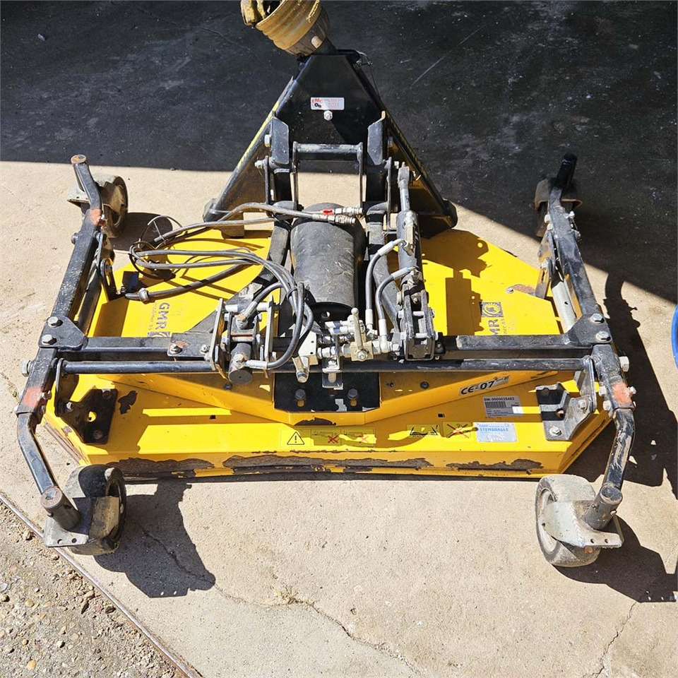 ABC FR1300LM - Cortador de grama: foto 2 ABC FR1300LM - Cortador de grama: foto 2