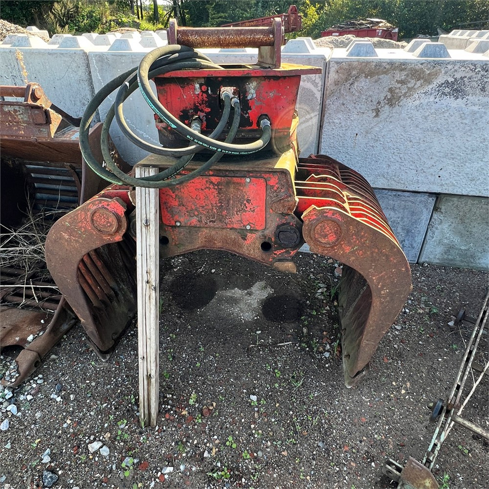 ABC Grab - Garra para Máquina de construção: foto 1 ABC Grab - Garra para Máquina de construção: foto 1