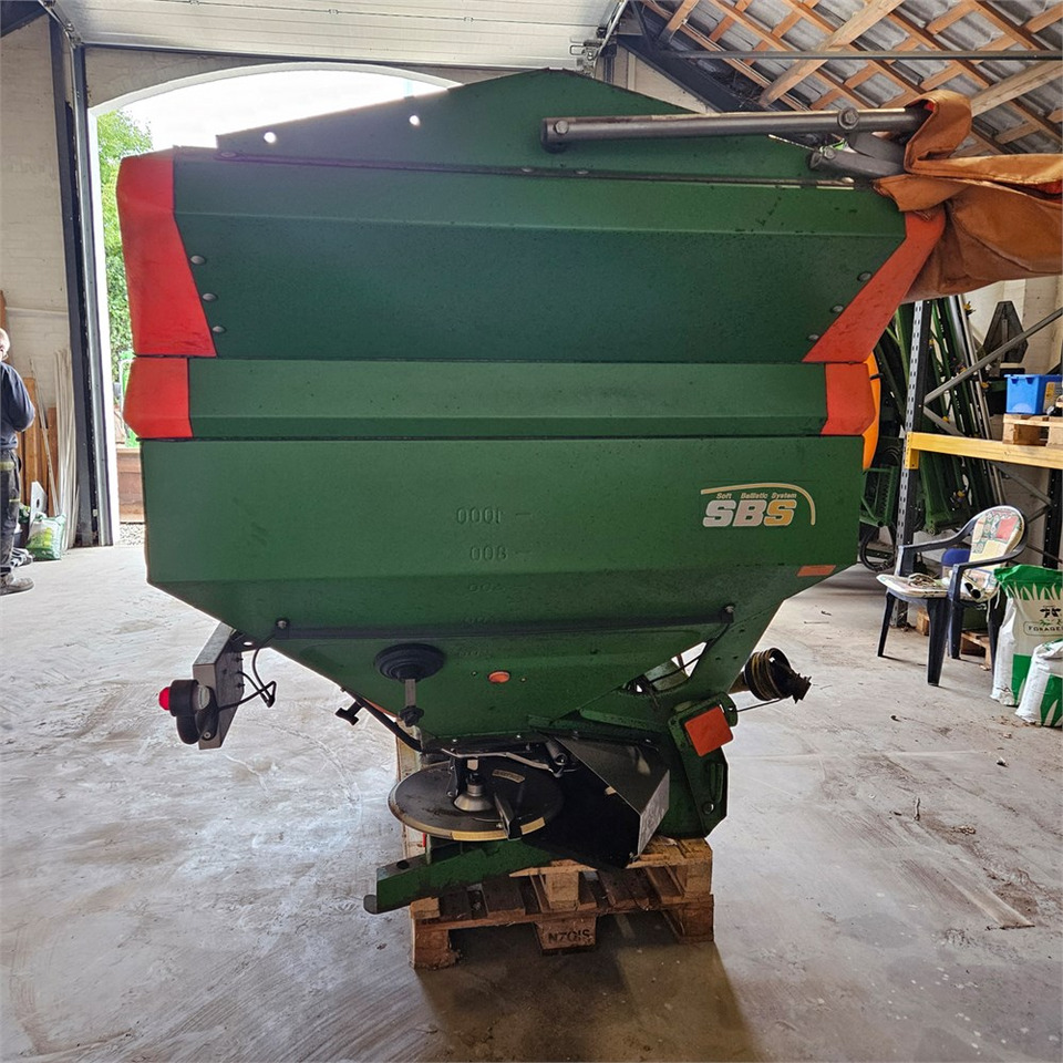 Amazone ZA-M 1500 - Equipamento de fertilização: foto 4 Amazone ZA-M 1500 - Equipamento de fertilização: foto 4