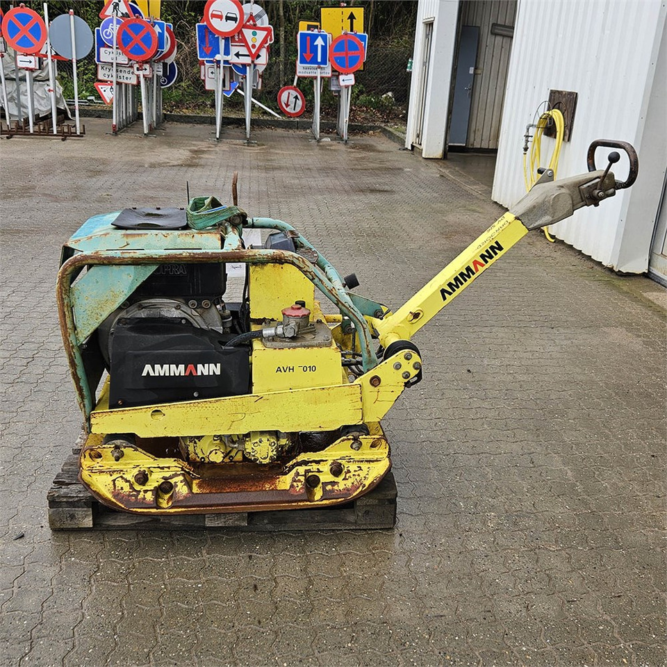 Ammann AVH 7010 - Placas vibratórias: foto 2 Ammann AVH 7010 - Placas vibratórias: foto 2
