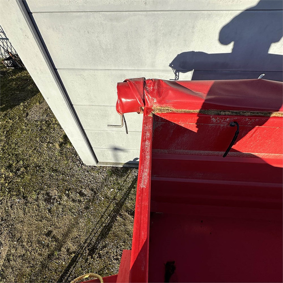 Locação financeira de BIGAB 12-15 kroghejs trailer BIGAB 12-15 kroghejs trailer: foto 15 Locação financeira de BIGAB 12-15 kroghejs trailer BIGAB 12-15 kroghejs trailer: foto 15