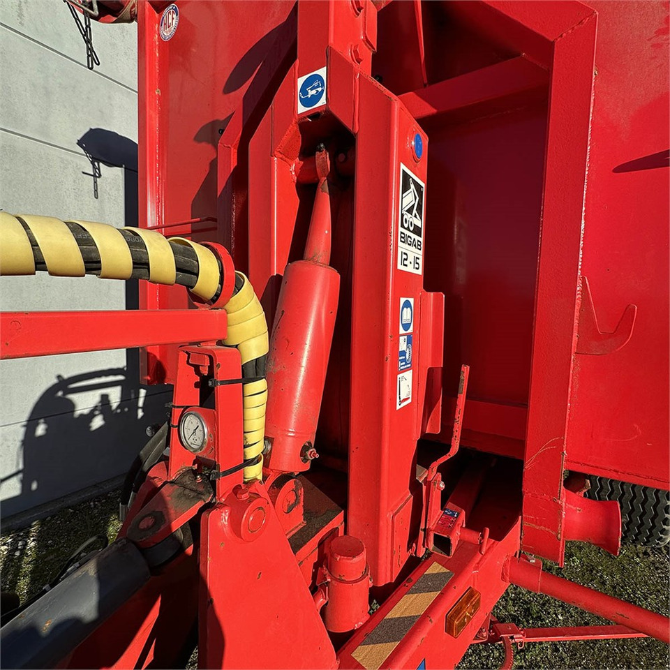 Locação financeira de BIGAB 12-15 kroghejs trailer BIGAB 12-15 kroghejs trailer: foto 18 Locação financeira de BIGAB 12-15 kroghejs trailer BIGAB 12-15 kroghejs trailer: foto 18