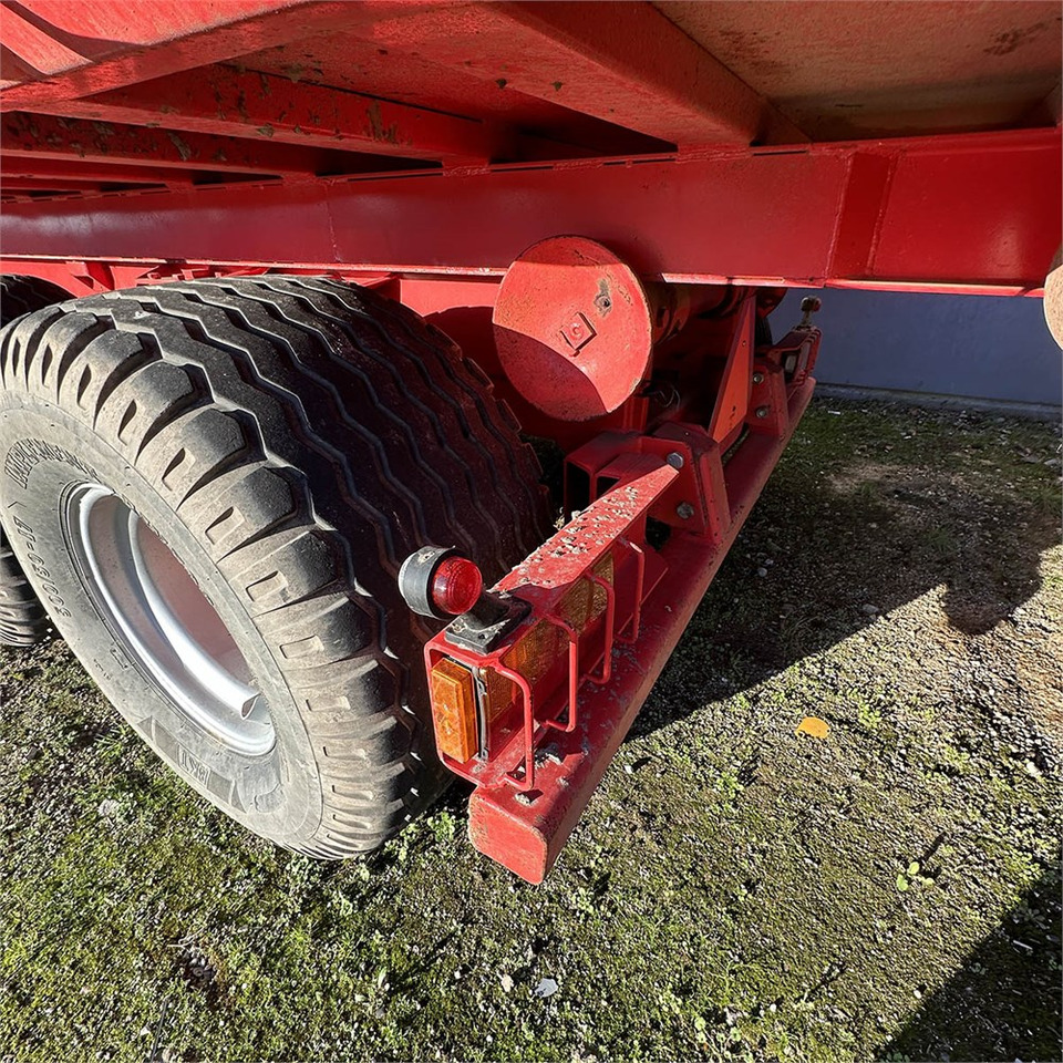 Locação financeira de BIGAB 12-15 kroghejs trailer BIGAB 12-15 kroghejs trailer: foto 25 Locação financeira de BIGAB 12-15 kroghejs trailer BIGAB 12-15 kroghejs trailer: foto 25