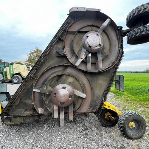 Bednar Mulcher NM 7000 - Máquina para produção de feno: foto 2 Bednar Mulcher NM 7000 - Máquina para produção de feno: foto 2