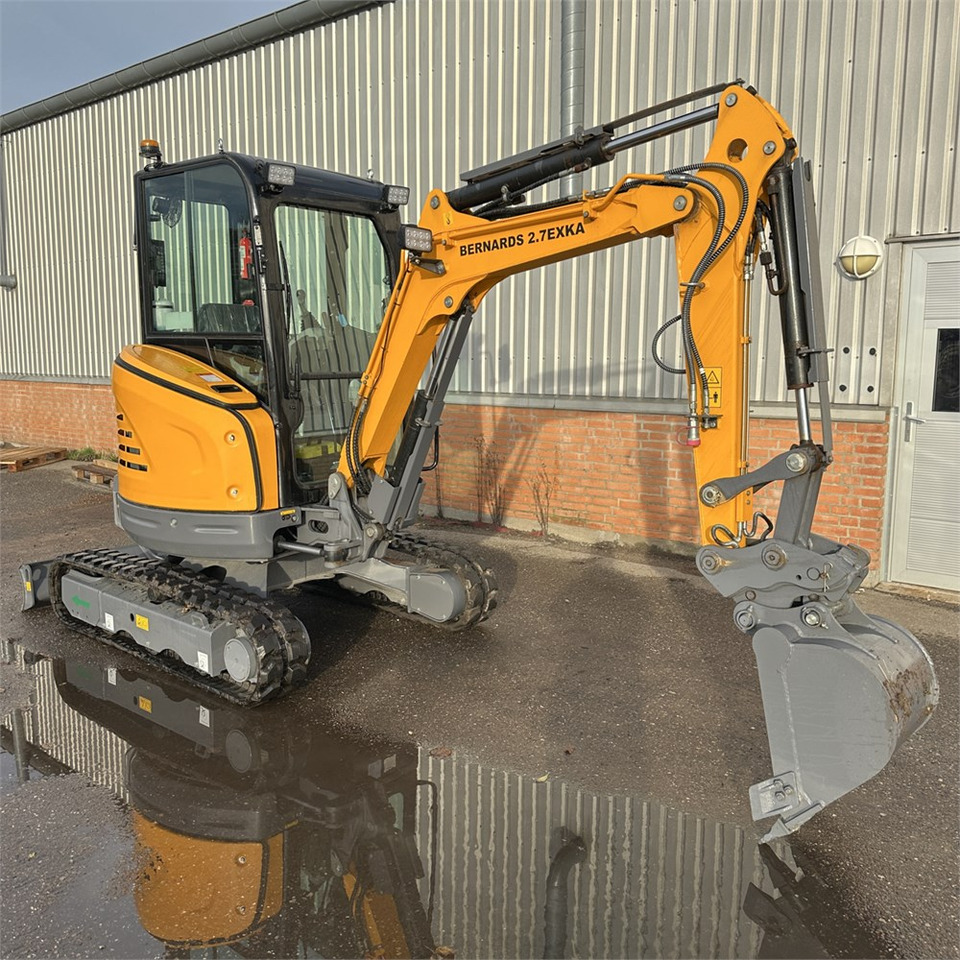 Mini escavadeira Bernards 2.7EXKA: foto 9