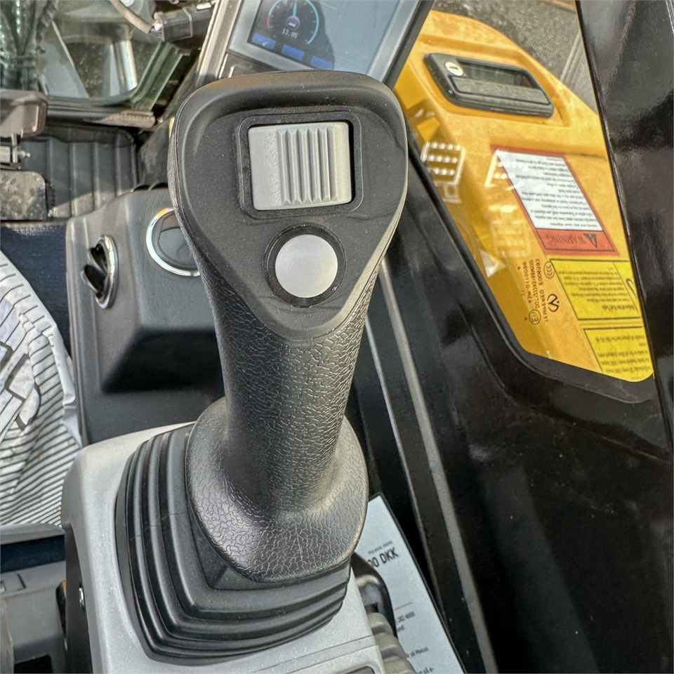 Mini escavadeira Bernards 2.7EXKA: foto 16