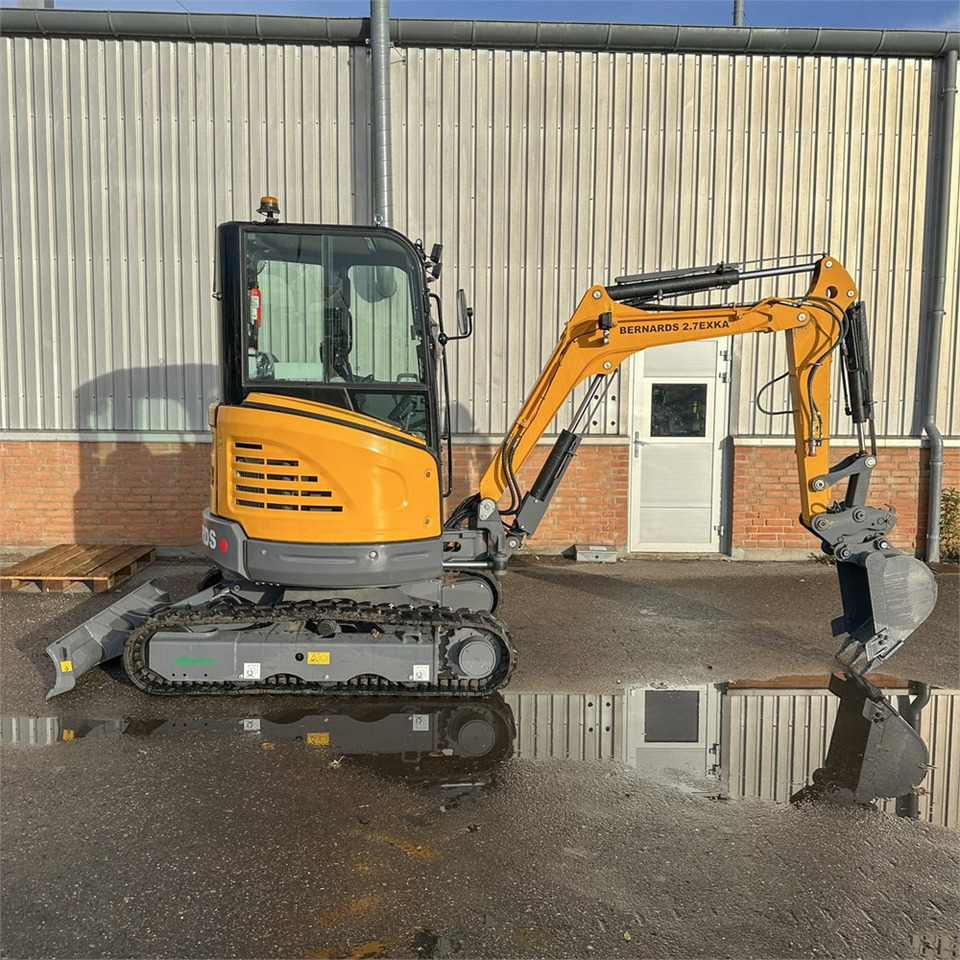 Mini escavadeira Bernards 2.7EXKA: foto 8