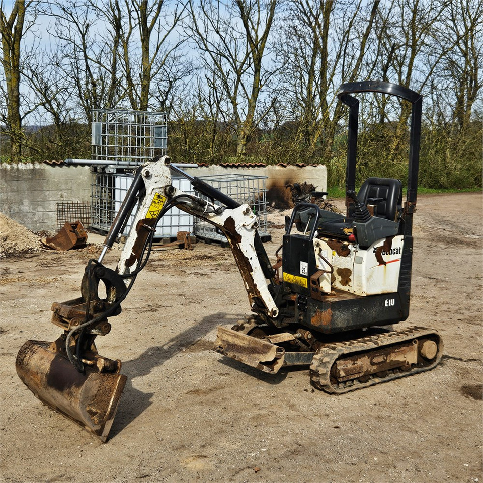 Bobcat E10 - Mini escavadeira: foto 2 Bobcat E10 - Mini escavadeira: foto 2