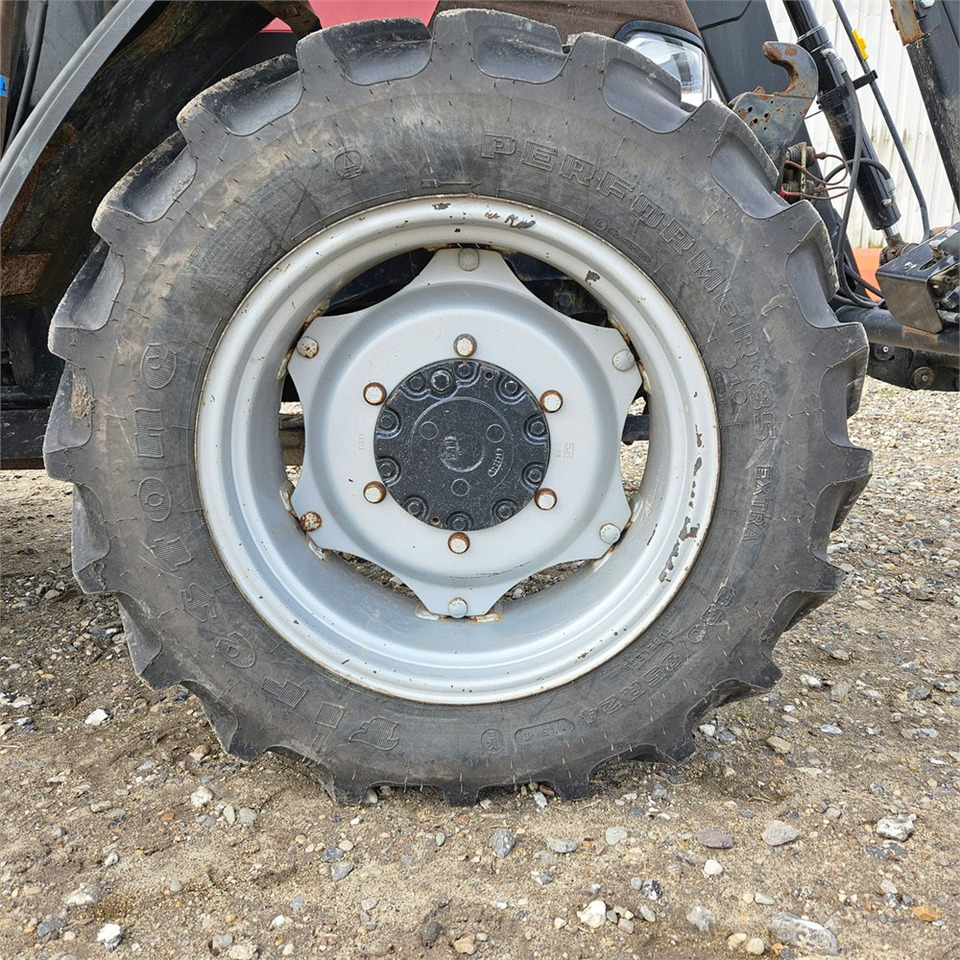 Locação financeira de CASE IH Farmall 65A CASE IH Farmall 65A: foto 34