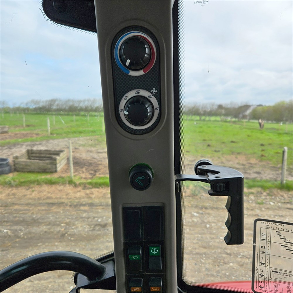 Locação financeira de CASE IH Farmall 65A CASE IH Farmall 65A: foto 18
