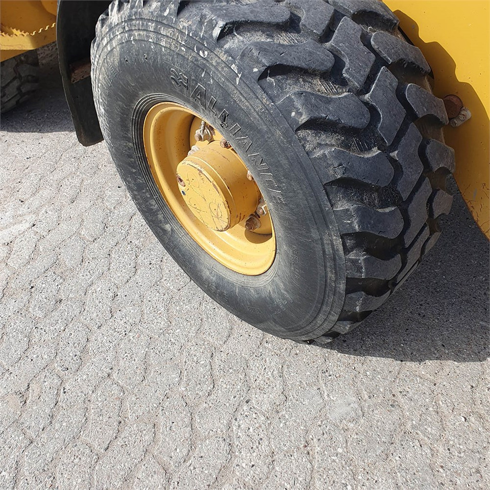 Pá carregadora de rodas Caterpillar 906 H2: foto 25