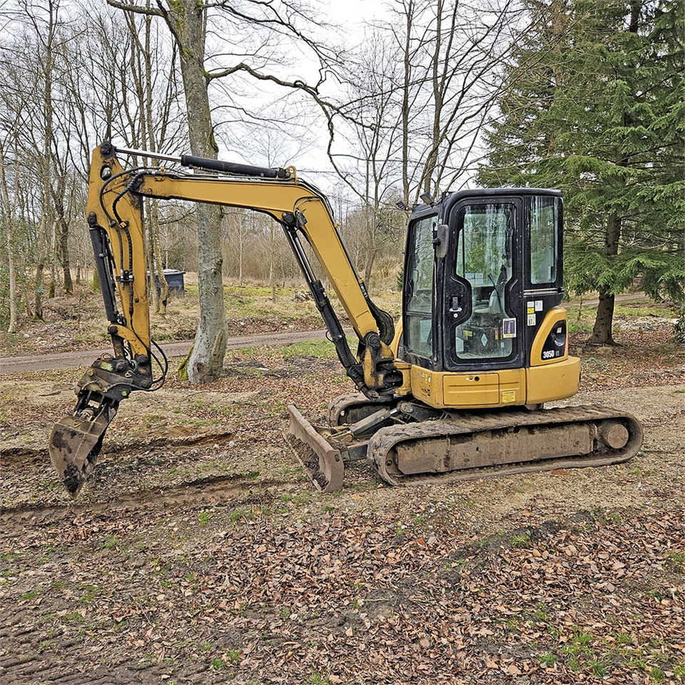 Caterpillar Cat 305D CR - Mini escavadeira: foto 3 Caterpillar Cat 305D CR - Mini escavadeira: foto 3