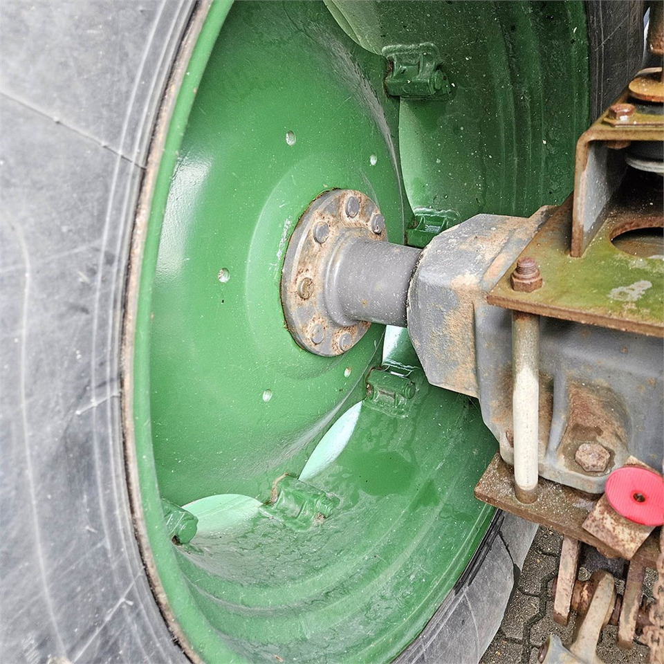 Trator Claas Ares 697: foto 38