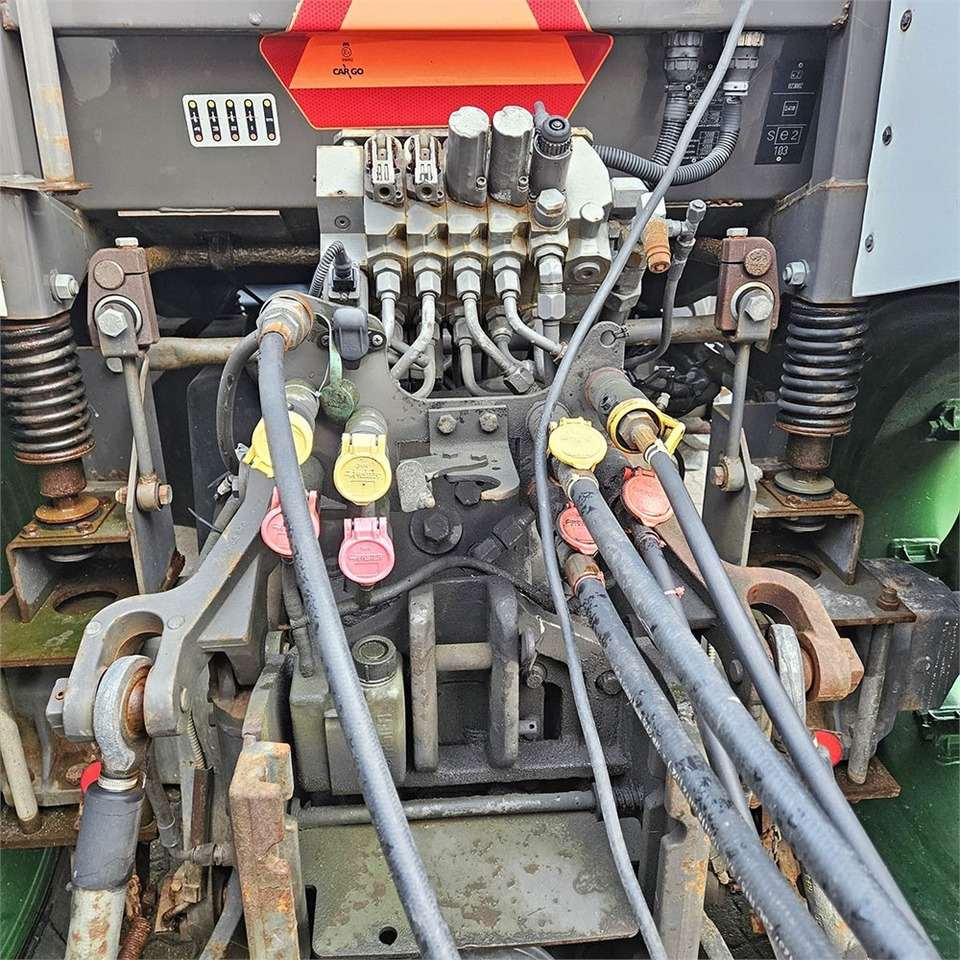 Trator Claas Ares 697: foto 36