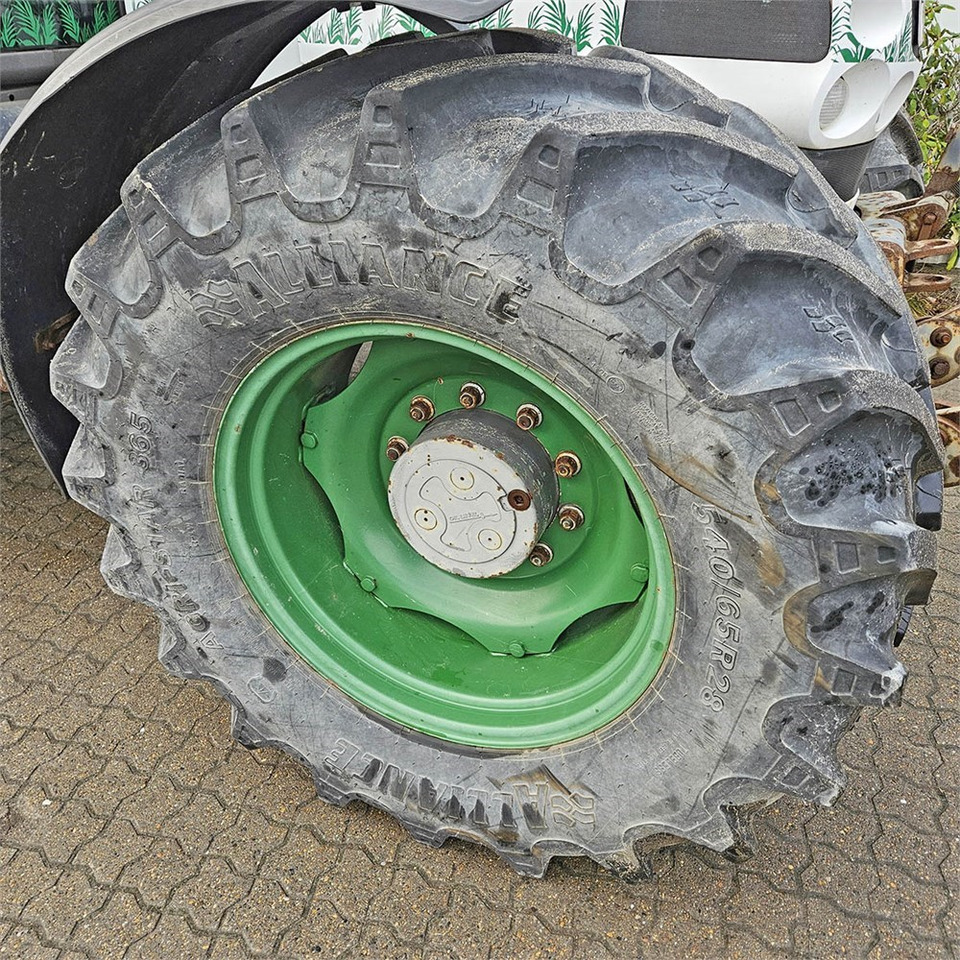Trator Claas Ares 697: foto 28