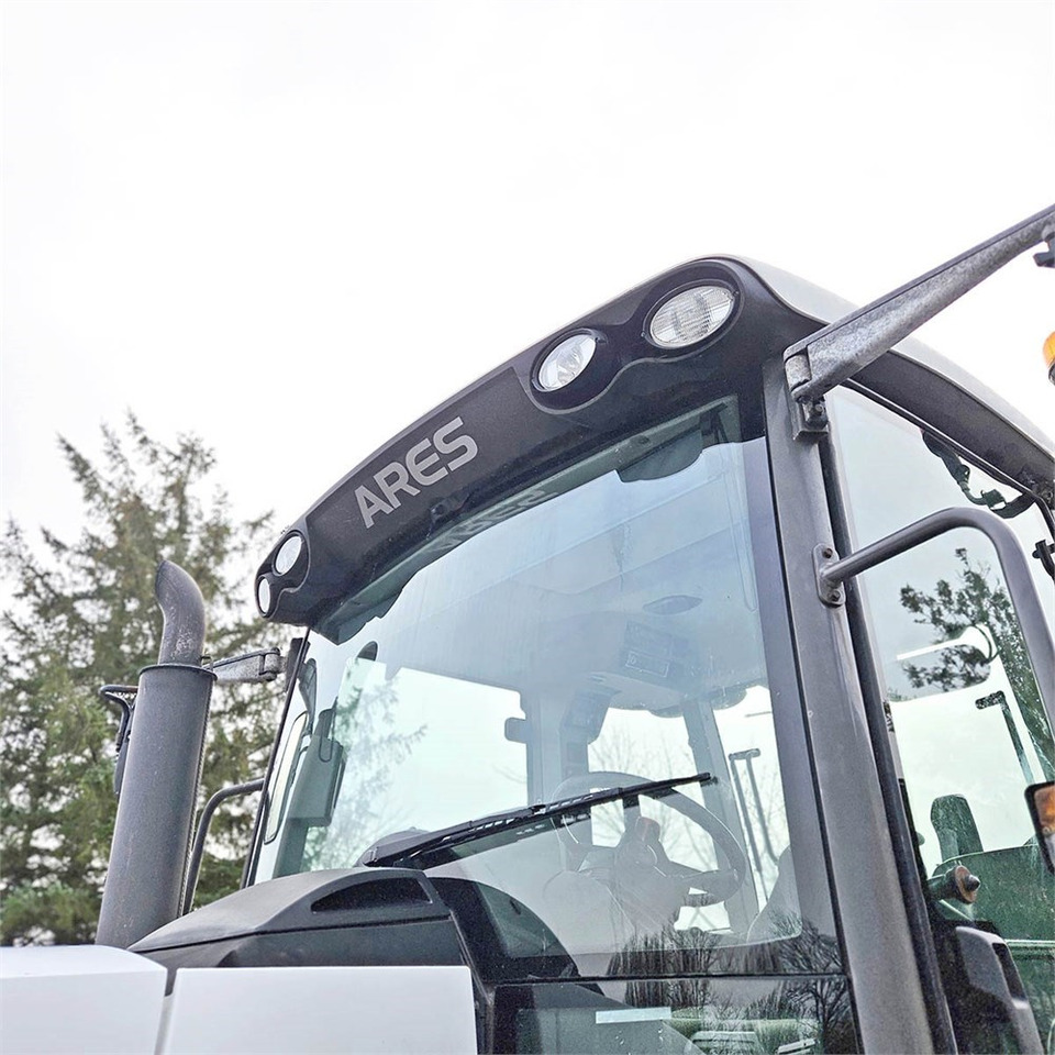 Trator Claas Ares 697: foto 9