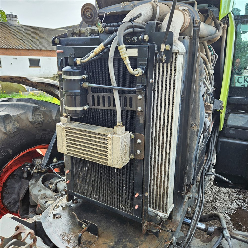 Trator Claas Arion 640: foto 42