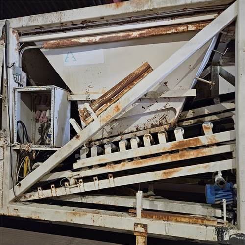 ENH ENH1998 - Máquina de asfalto: foto 5 ENH ENH1998 - Máquina de asfalto: foto 5