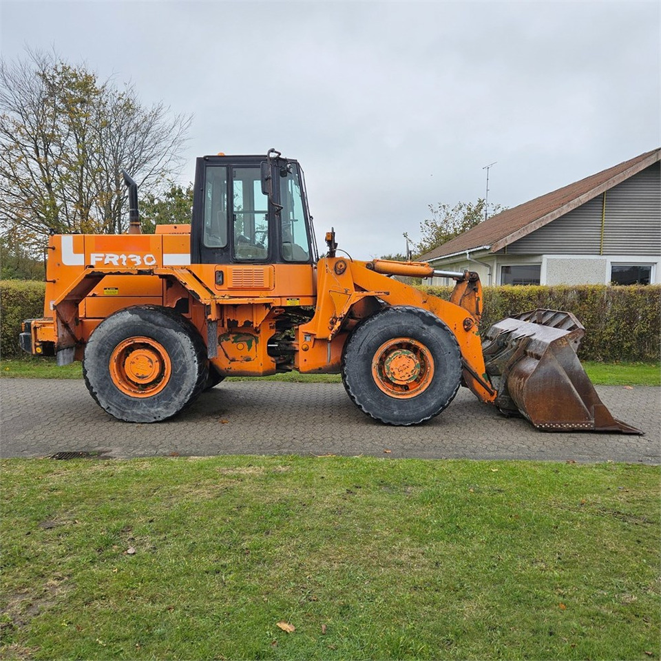 Fiat-Allis FR130 - Pá carregadora de rodas: foto 3 Fiat-Allis FR130 - Pá carregadora de rodas: foto 3