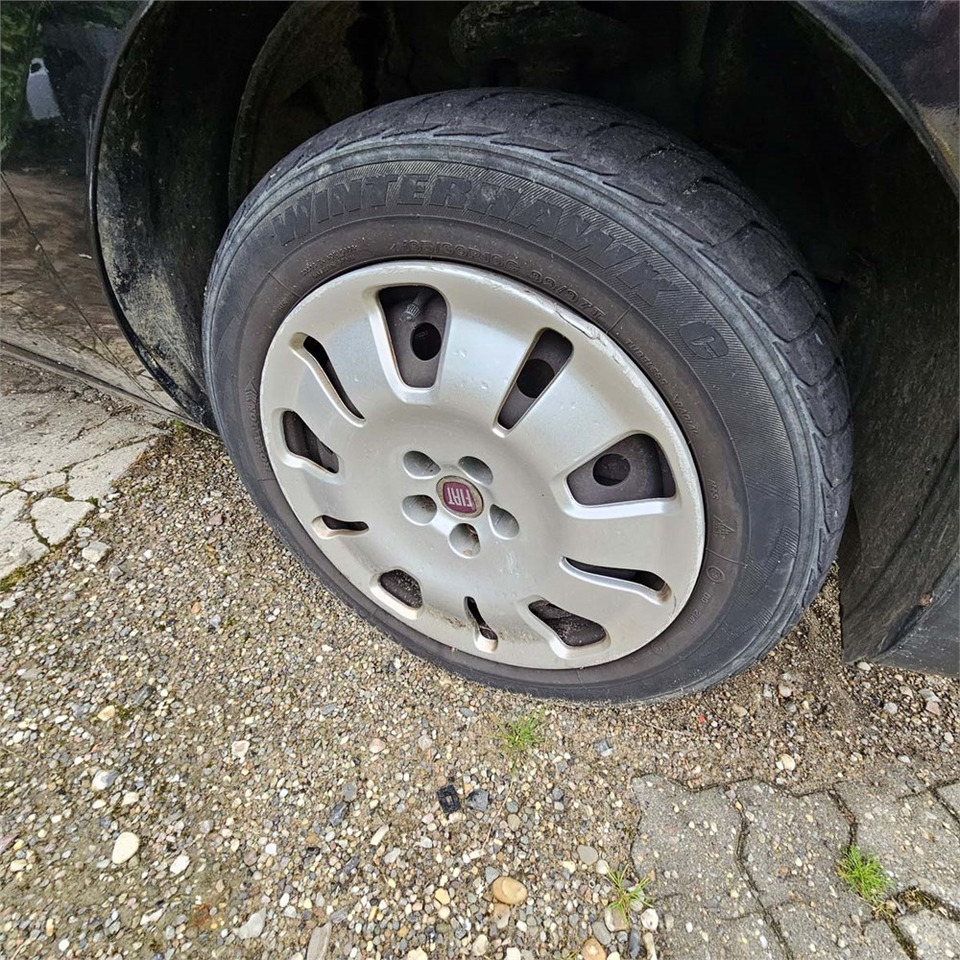 Furgão compacto Fiat Doblò Cargo 1.3 Mjt 90: foto 18