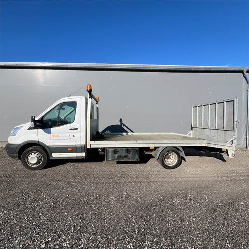 Ford Transit 2.0 Tdci - Camião de caixa aberta/ Plataforma: foto 1 Ford Transit 2.0 Tdci - Camião de caixa aberta/ Plataforma: foto 1