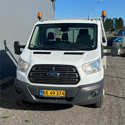 Ford Transit 2.0 Tdci - Camião de caixa aberta/ Plataforma: foto 3 Ford Transit 2.0 Tdci - Camião de caixa aberta/ Plataforma: foto 3