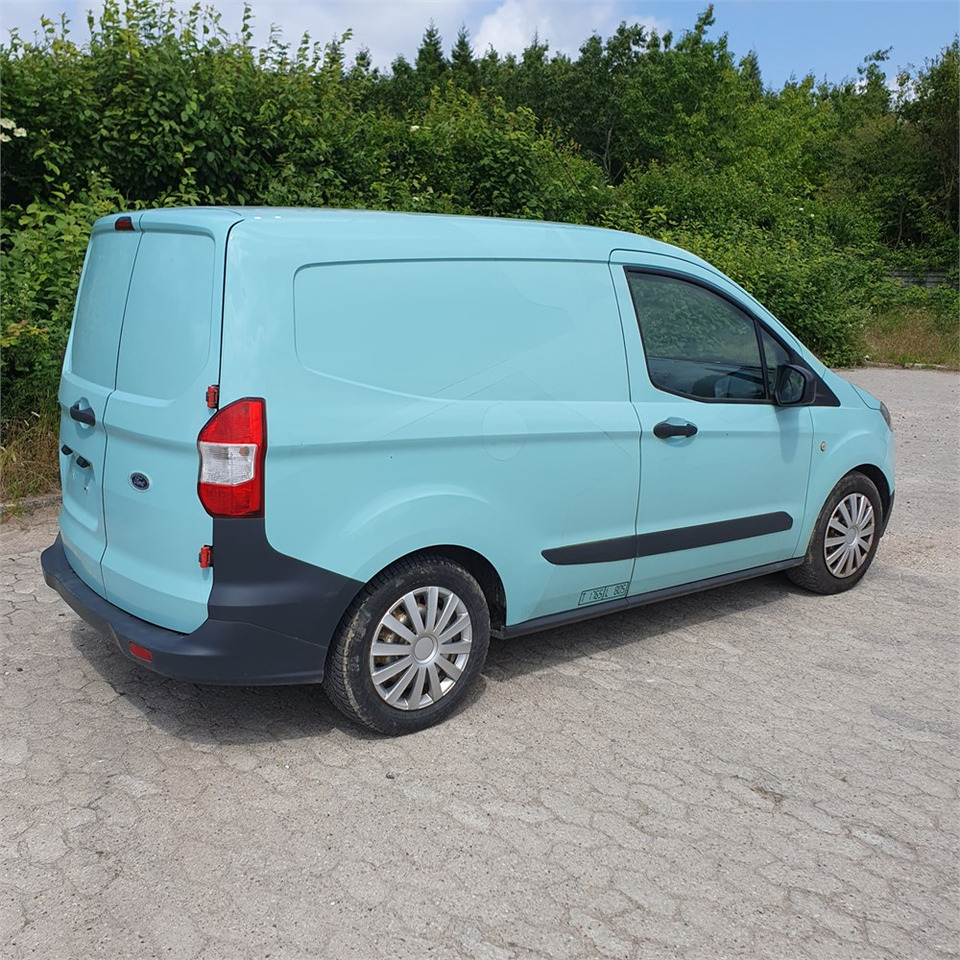 Ford Transit Courier - Furgão compacto: foto 5 Ford Transit Courier - Furgão compacto: foto 5