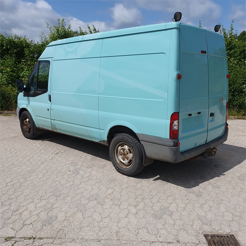 Ford Transit Van 2,4 Tdci 350m Rwd - Furgão: foto 2 Ford Transit Van 2,4 Tdci 350m Rwd - Furgão: foto 2