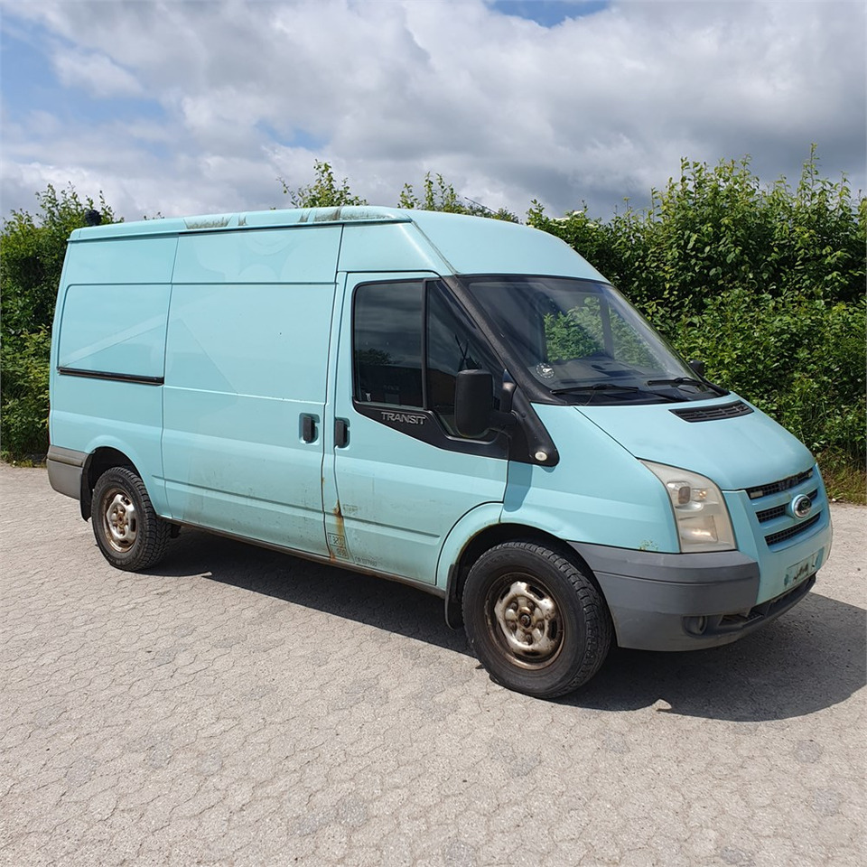 Ford Transit Van 2,4 Tdci 350m Rwd - Furgão: foto 4 Ford Transit Van 2,4 Tdci 350m Rwd - Furgão: foto 4